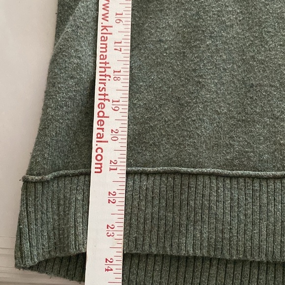 Eddie Bauer Shawl Collar Sweater Womens M Wool blend olive green warm cozy - Picture 9 of 10